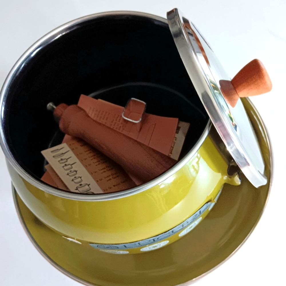 Vintage MCM Epicure fondue pot with accessories. Never used. West Germany - Picture 6 of 16